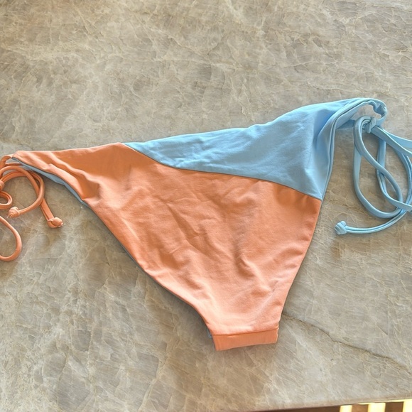 NWT‎ L*space Colorblock Dani Side Tie Bikini Bottom Tangy-Sky Blue Size… - Picture 8 of 10